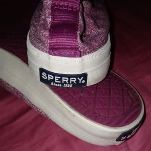 Sperry Sneakers